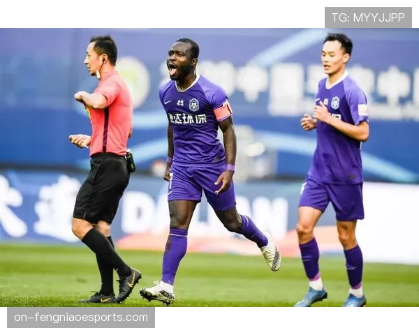 专家圆桌：VAR介入禁区手球的新标准，是否变相鼓励防守方收缩？