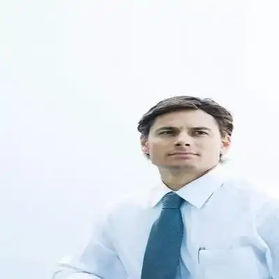 邱桐